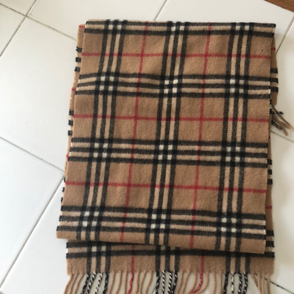 Burberry scarf